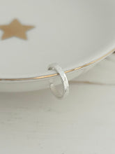 Load image into Gallery viewer, Ear Cuff Sterling Silver