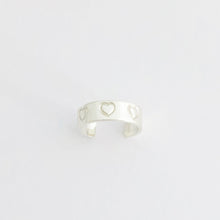 Load image into Gallery viewer, Heart Ear Cuff