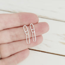 Load image into Gallery viewer, Paperclip Earrings