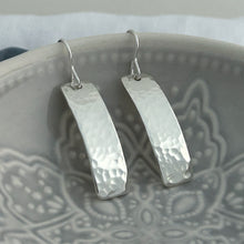 Load image into Gallery viewer, Hammered Oblong Earrings