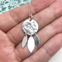 Load image into Gallery viewer, Dreamcatcher Necklace