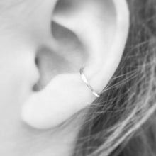 Load image into Gallery viewer, Dainty Minimalist Silver Ear Cuff