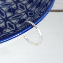 Load image into Gallery viewer, Dainty Minimalist Silver Ear Cuff