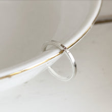 Load image into Gallery viewer, Dainty Minimalist Silver Ear Cuff